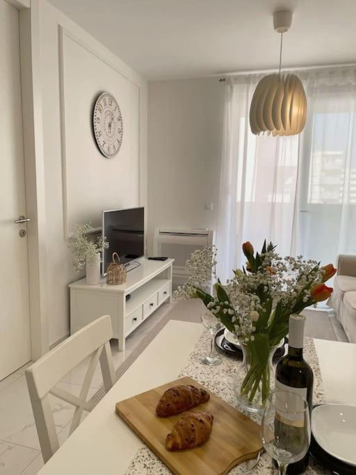 Zara Harmony Apartment Buitenkant foto